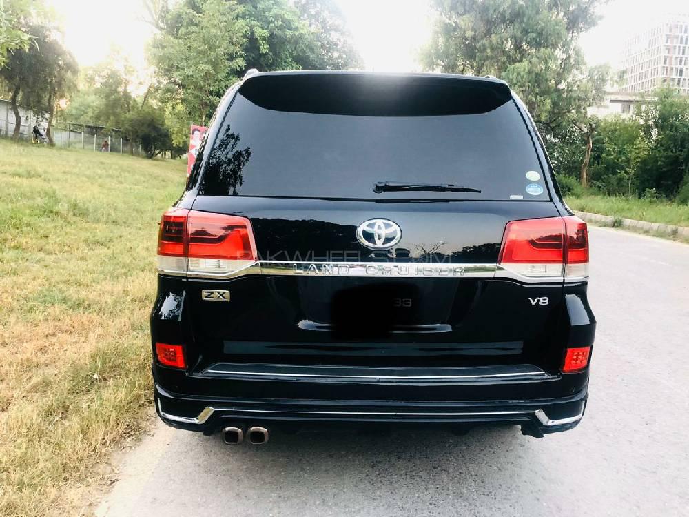 Toyota Land Cruiser 2012 for Sale in Lahore Toyota Land Cruiser 2012 for Sale in Lahore Image-9