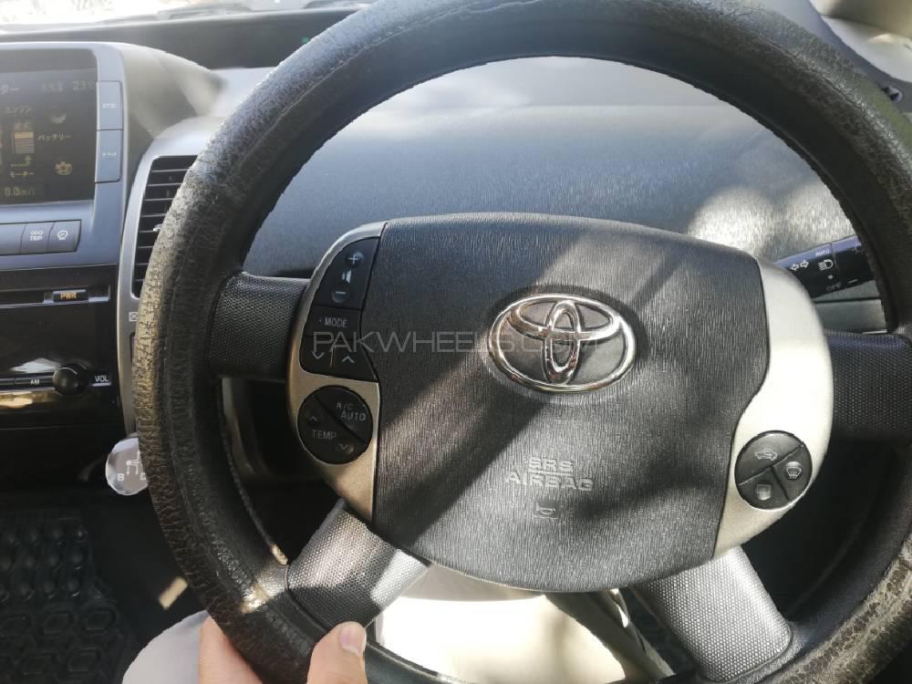ٹویوٹا پریوس 2007 for Sale in راولپنڈی ٹویوٹا پریوس 2007 for Sale in راولپنڈی Image-5