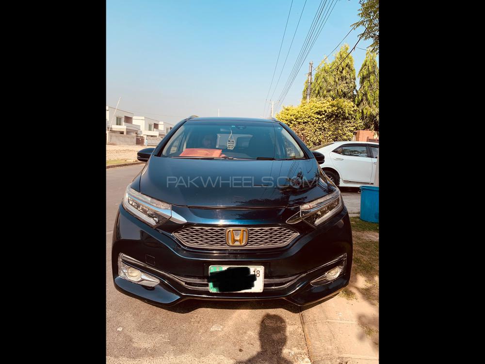 Honda Fit 2015 for Sale in Lahore Image-1