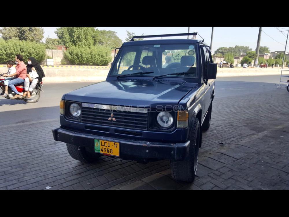 مٹسوبیشی پجیرو 1988 for Sale in لاہور Image-1