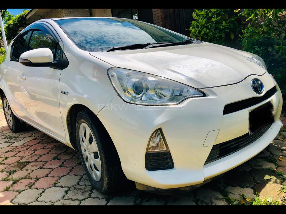 Toyota Aqua 2013 for Sale in Islamabad Image-1