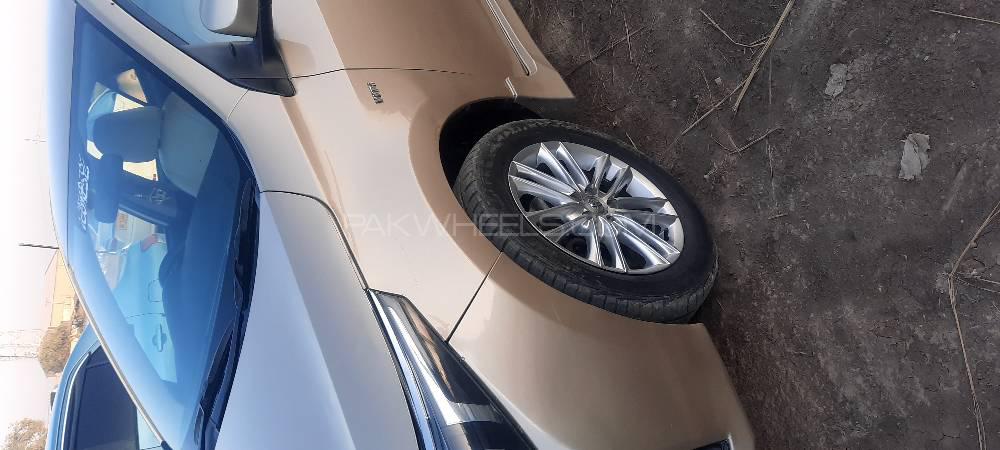 Toyota Corolla 2016 for Sale in Sukkur Toyota Corolla 2016 for Sale in Sukkur Image-3