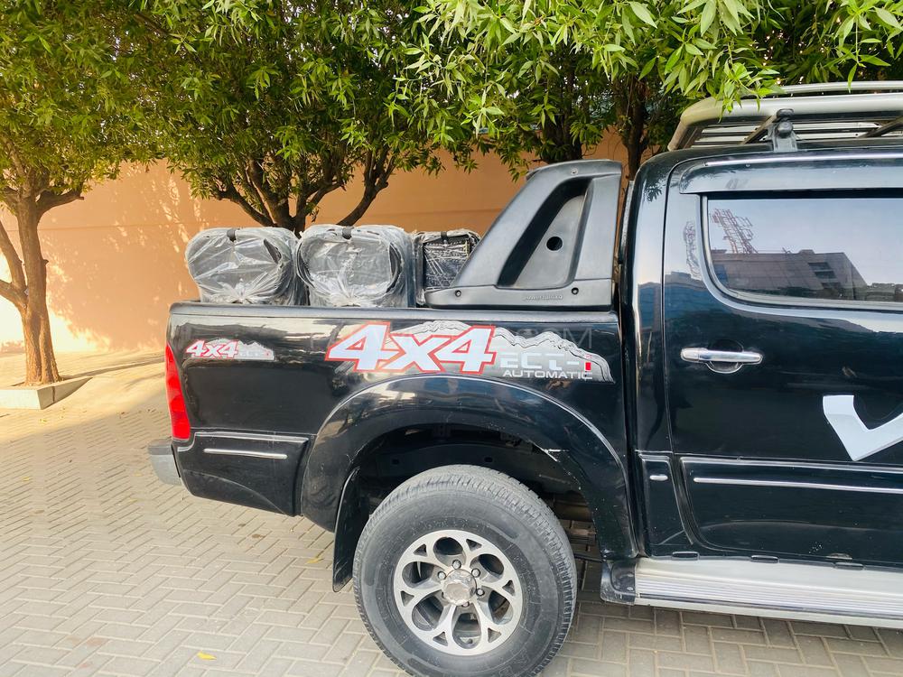 Toyota Hilux 2006 for Sale in Faisalabad Toyota Hilux 2006 for Sale in Faisalabad Image-5