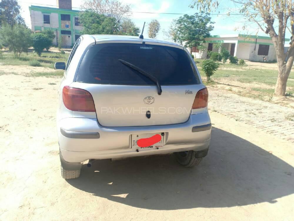 Toyota Vitz 2000 for Sale in Bannu Toyota Vitz 2000 for Sale in Bannu Image-4