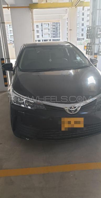 Toyota Corolla 2018 for Sale in Karachi Image-1
