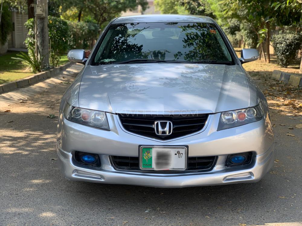 Honda Accord 2004 for Sale in Lahore Image-1
