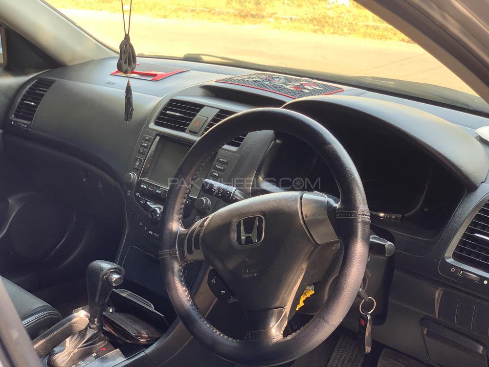 Honda Accord 2004 for Sale in Lahore Honda Accord 2004 for Sale in Lahore Image-12