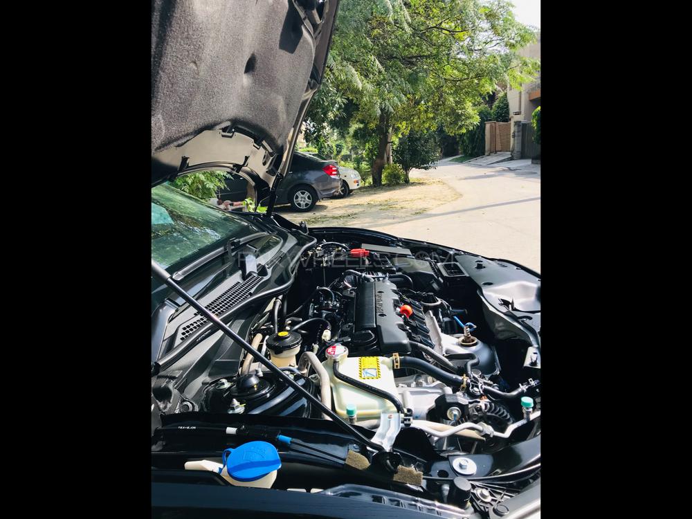 Honda Civic 2018 for Sale in Lahore Honda Civic 2018 for Sale in Lahore Image-3