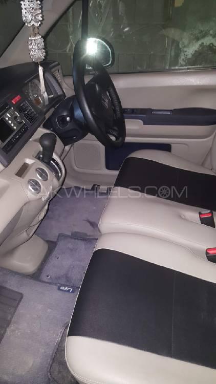 Honda Life 2011 for Sale in Lahore Image-1
