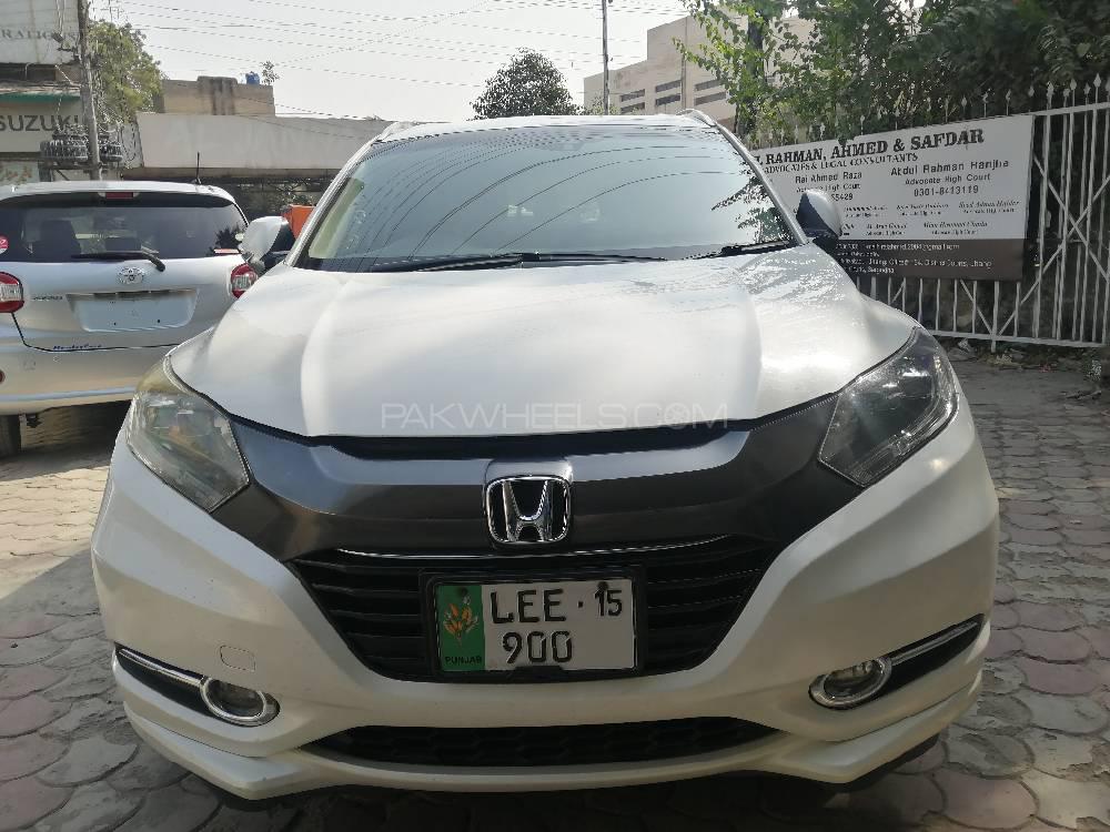 Honda Vezel 2015 for Sale in Lahore Image-1