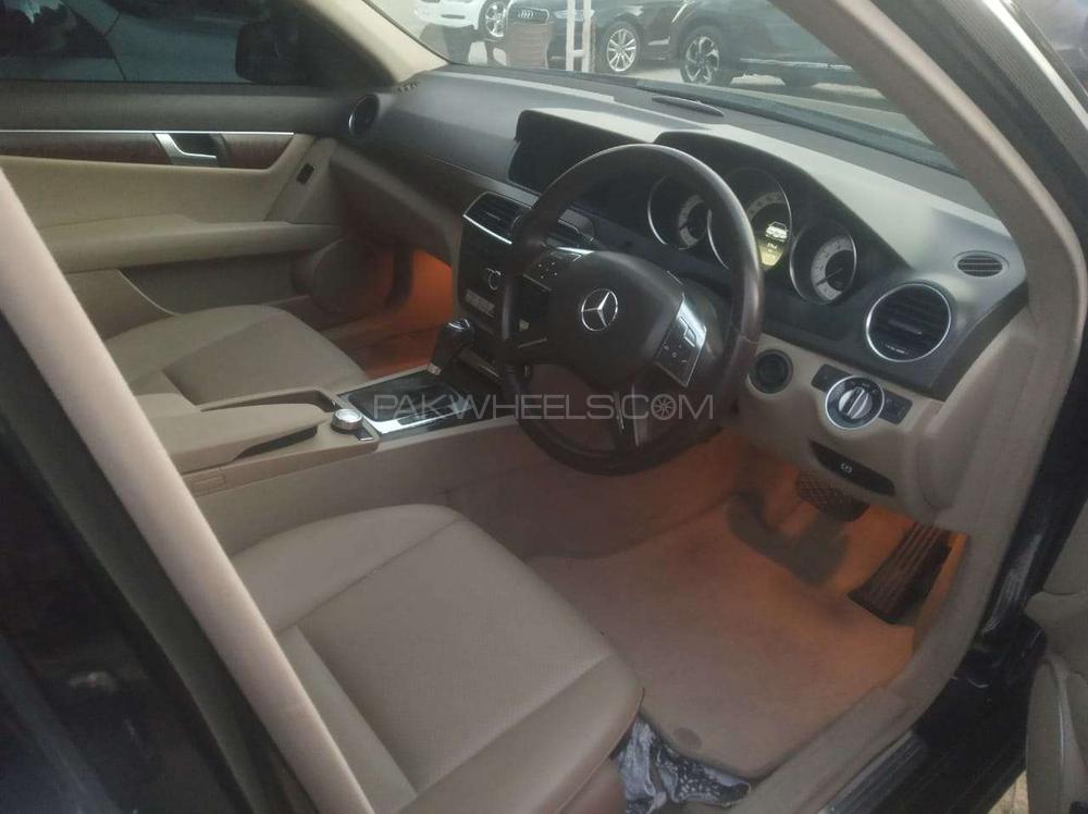 مرسڈیز بینز سی کلاس 2012 for Sale in اسلام آباد مرسڈیز بینز سی کلاس 2012 for Sale in اسلام آباد Image-6
