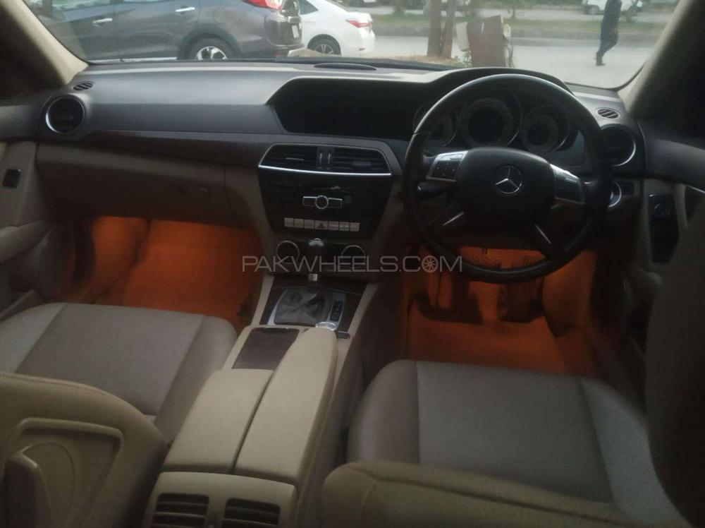 مرسڈیز بینز سی کلاس 2012 for Sale in اسلام آباد مرسڈیز بینز سی کلاس 2012 for Sale in اسلام آباد Image-8