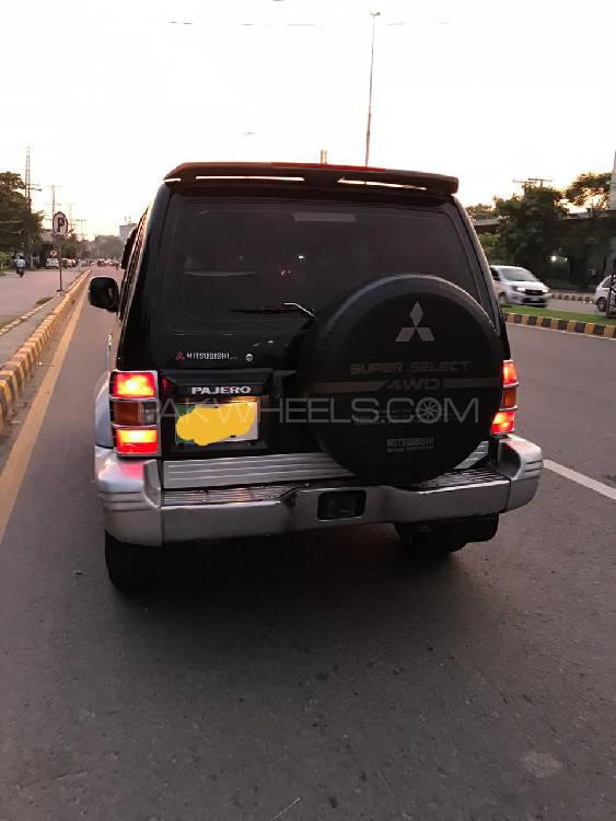 Mitsubishi Pajero 1992 for Sale in Lahore Mitsubishi Pajero 1992 for Sale in Lahore Image-5