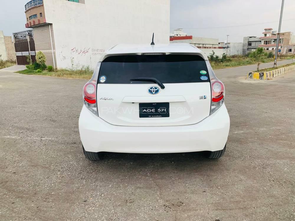 Toyota Aqua 2013 for Sale in Mardan Toyota Aqua 2013 for Sale in Mardan Image-8