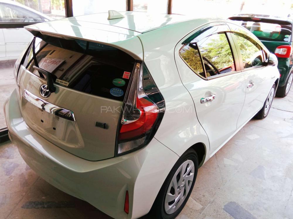 Toyota Aqua 2017 for Sale in Rawalpindi Toyota Aqua 2017 for Sale in Rawalpindi Image-2