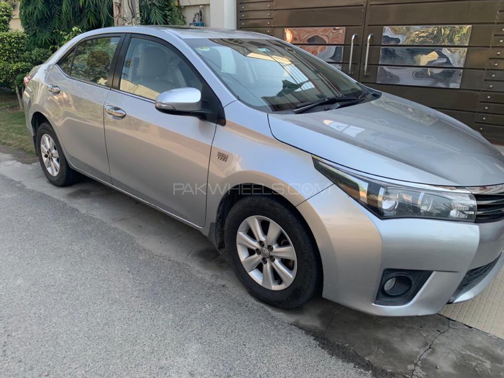 Toyota Corolla 2015 for Sale in Lahore Image-1
