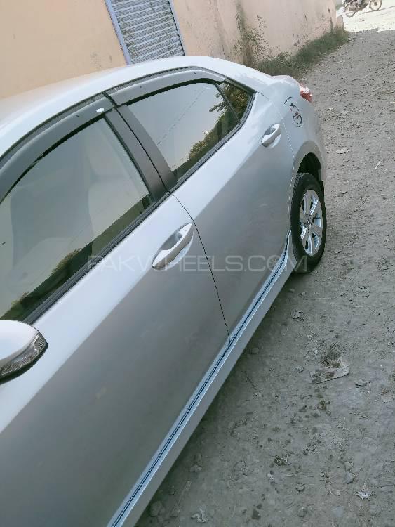 Toyota Corolla 2017 for Sale in Sialkot Toyota Corolla 2017 for Sale in Sialkot Image-11