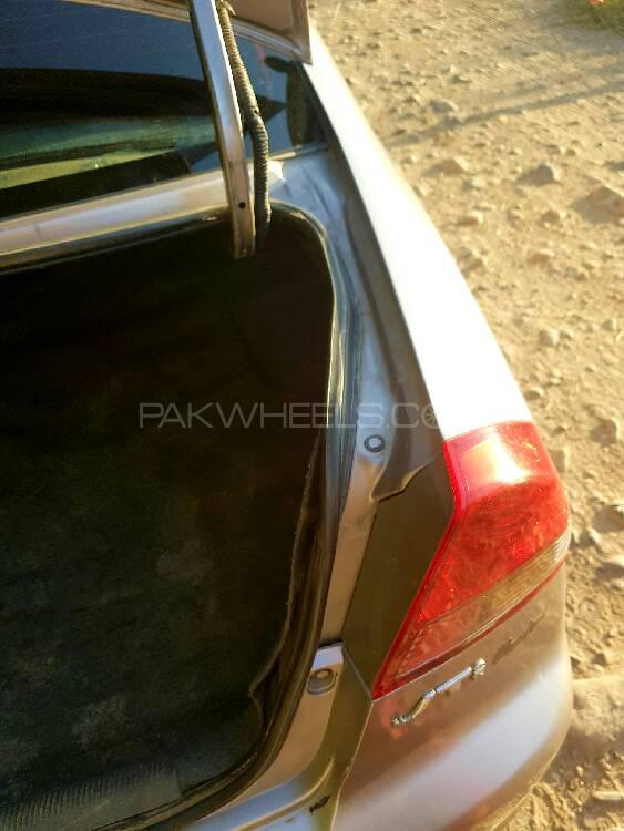 ہونڈا سوک 2003 for Sale in پشاور ہونڈا سوک 2003 for Sale in پشاور Image-13