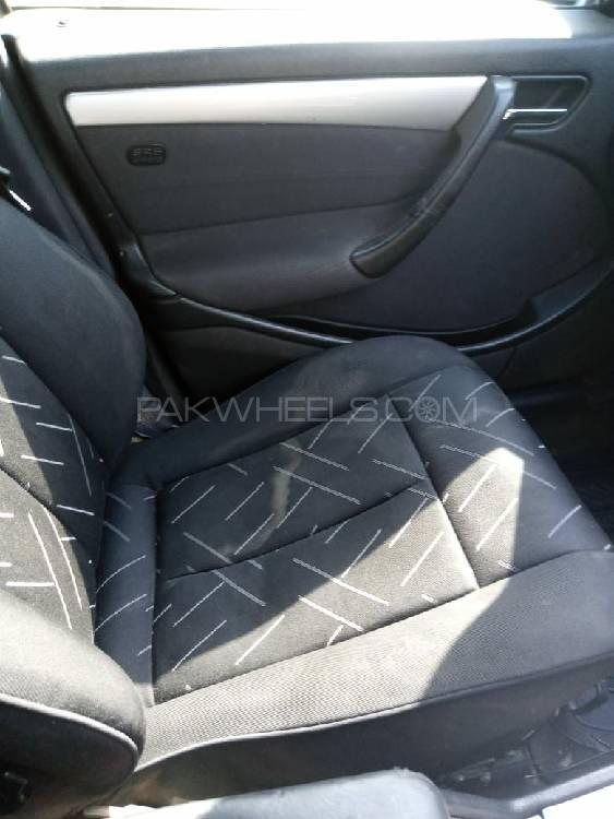 Mercedes Benz C Class 1998 for Sale in Peshawar Mercedes Benz C Class 1998 for Sale in Peshawar Image-5