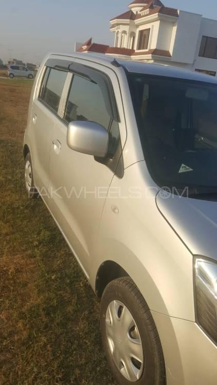 Suzuki Wagon R 2017 for Sale in Gujranwala Suzuki Wagon R 2017 for Sale in Gujranwala Image-3