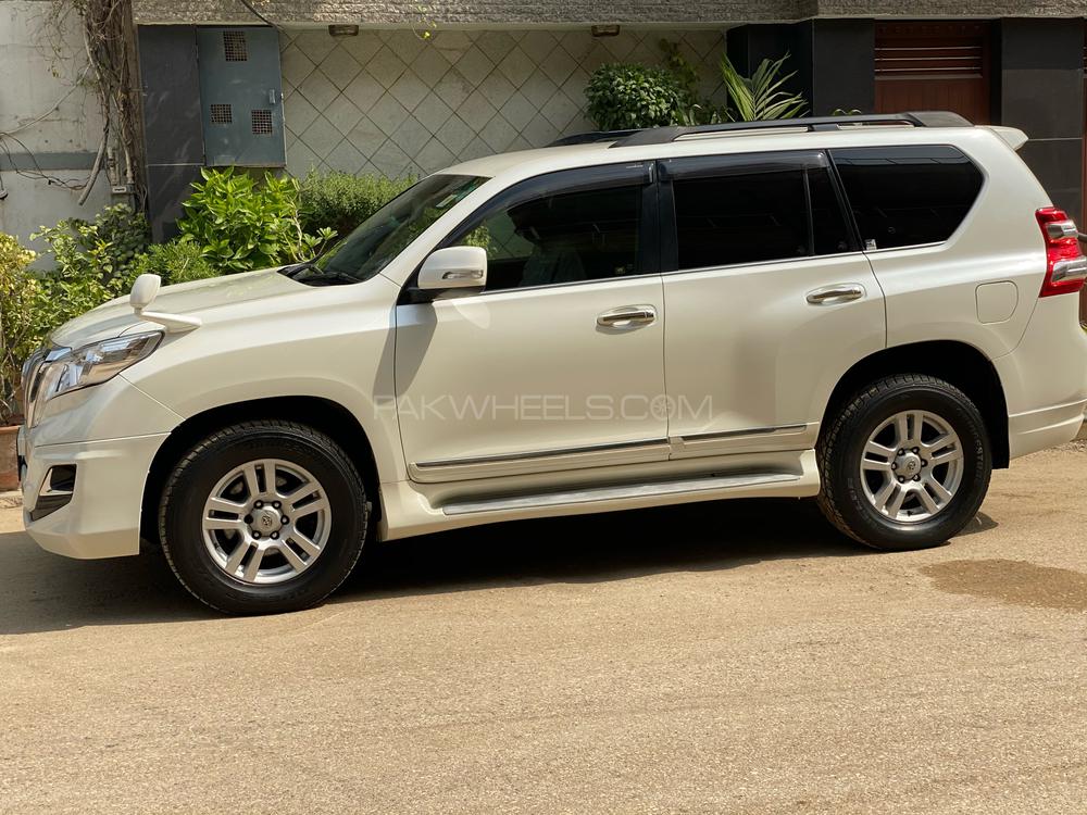 Toyota Prado 2009 for Sale in Karachi Toyota Prado 2009 for Sale in Karachi Image-3