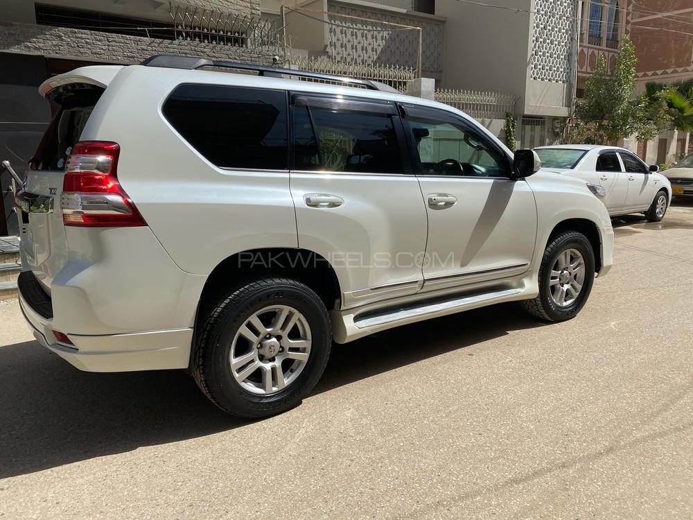 Toyota Prado 2009 for Sale in Karachi Toyota Prado 2009 for Sale in Karachi Image-8