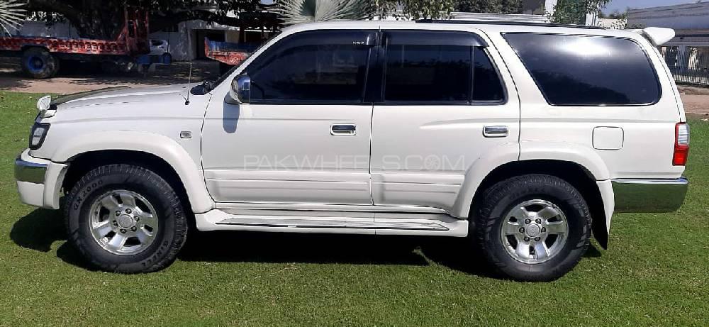Toyota Surf 2001 for Sale in Lahore Image-1