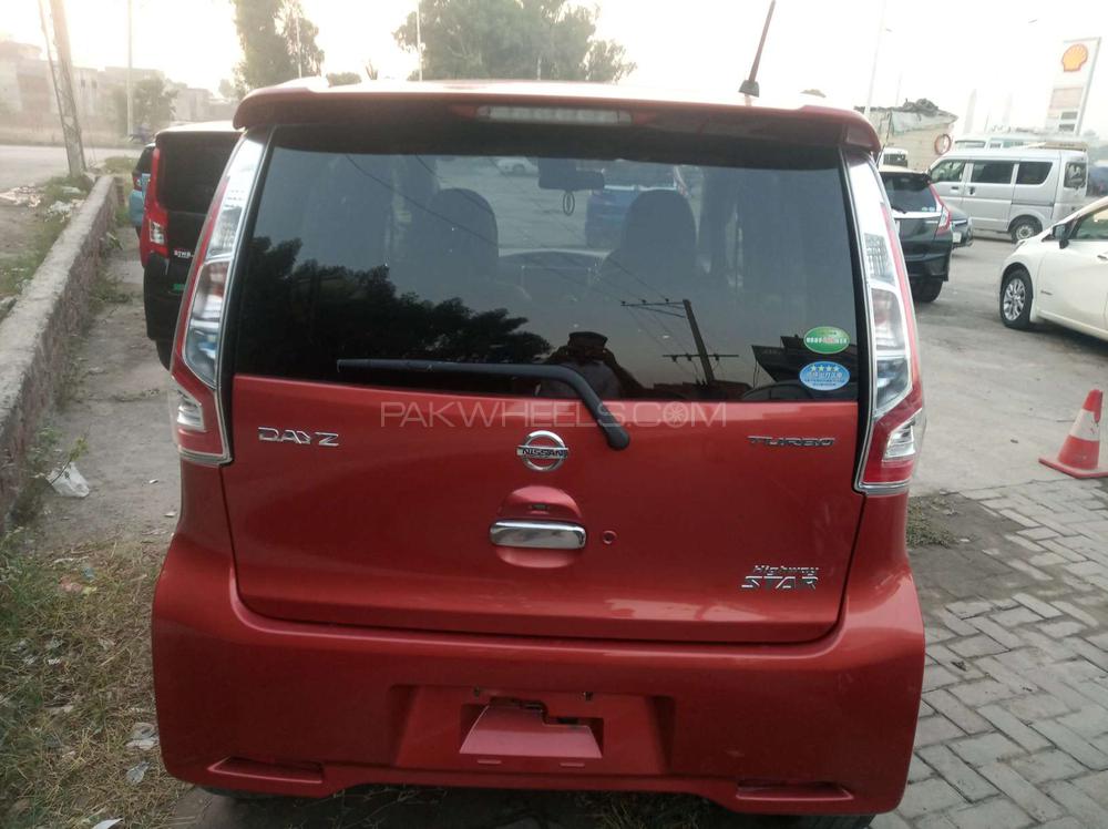 Nissan Dayz Highway Star 2017 for Sale in Gujranwala Nissan Dayz Highway Star 2017 for Sale in Gujranwala Image-4