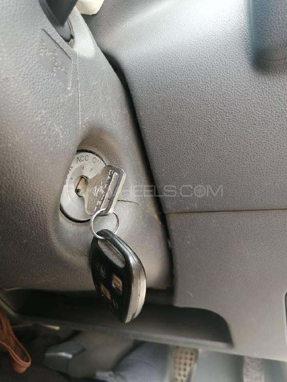 Toyota Pixis Van 2013 for Sale in Karachi Toyota Pixis Van 2013 for Sale in Karachi Image-3