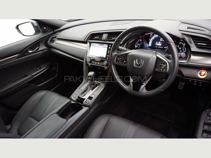 Honda Civic 2018 for Sale in Rawalpindi Image-1