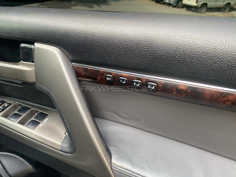 Toyota Land Cruiser 2010 for Sale in Islamabad Toyota Land Cruiser 2010 for Sale in Islamabad Image-8