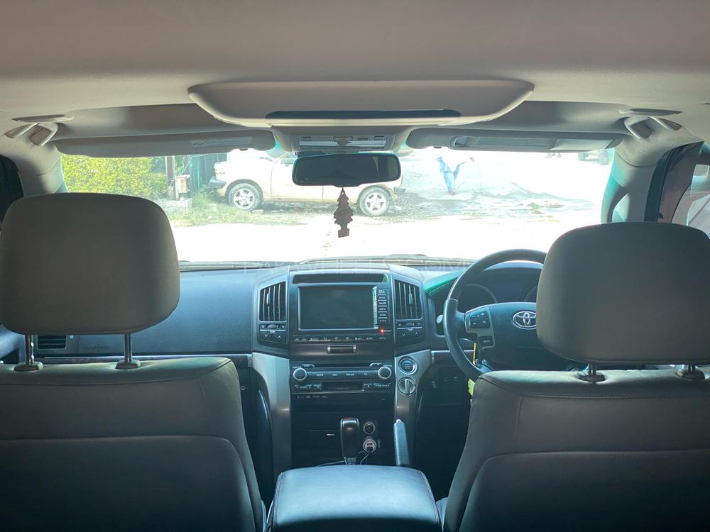Toyota Land Cruiser 2010 for Sale in Islamabad Toyota Land Cruiser 2010 for Sale in Islamabad Image-6