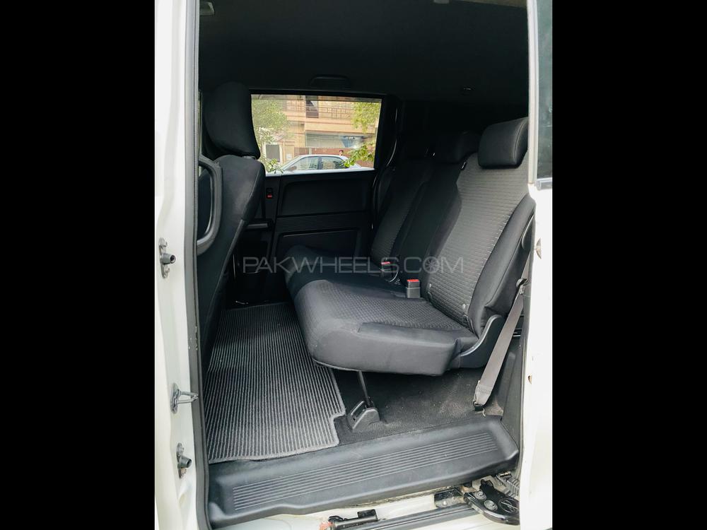 Honda Freed 2013 for Sale in Lahore Honda Freed 2013 for Sale in Lahore Image-11