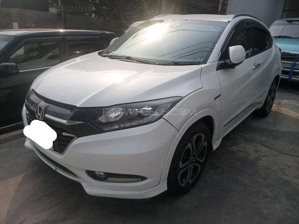 Honda Vezel 2015 for Sale in Gujranwala Honda Vezel 2015 for Sale in Gujranwala Image-3