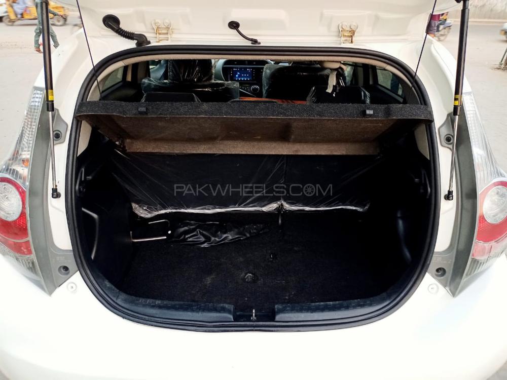 Toyota Aqua 2014 for Sale in Karachi Toyota Aqua 2014 for Sale in Karachi Image-10