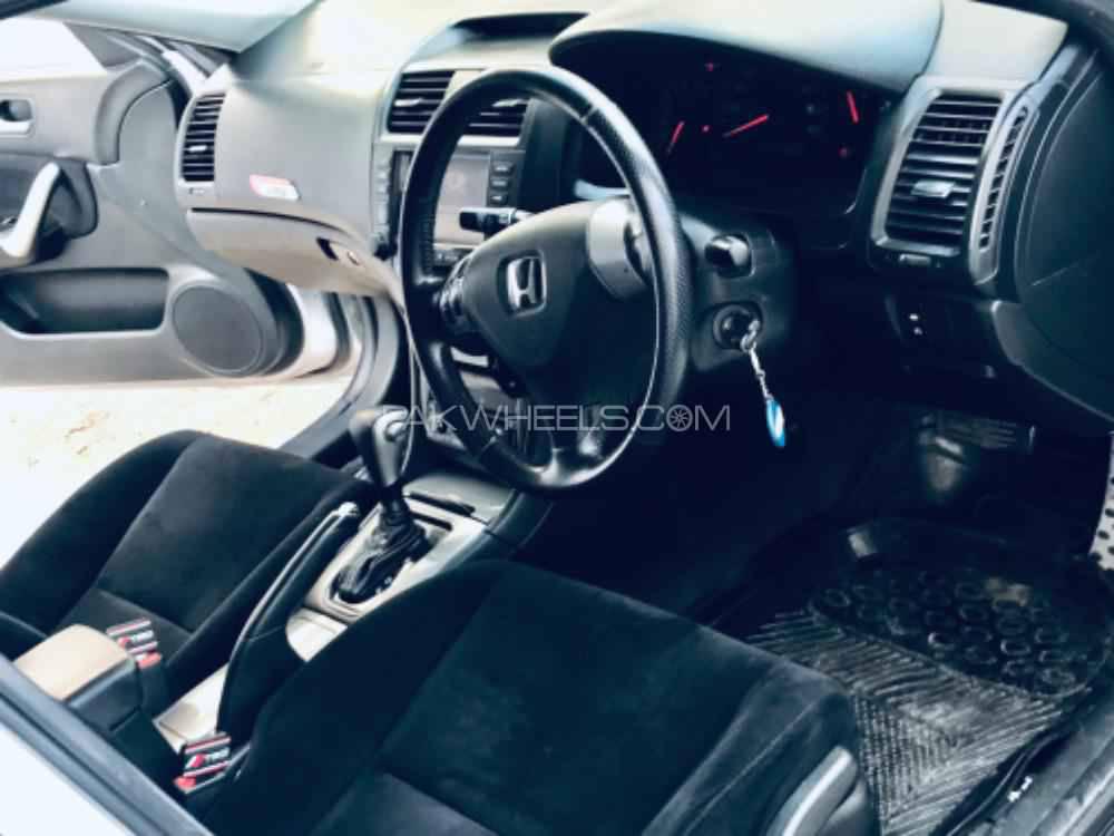 Honda Accord 2002 for Sale in Rawalpindi Honda Accord 2002 for Sale in Rawalpindi Image-8