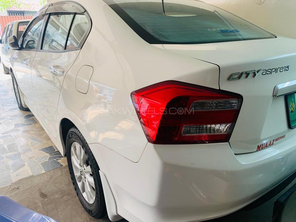 Honda City 2014 for Sale in Lahore Honda City 2014 for Sale in Lahore Image-7