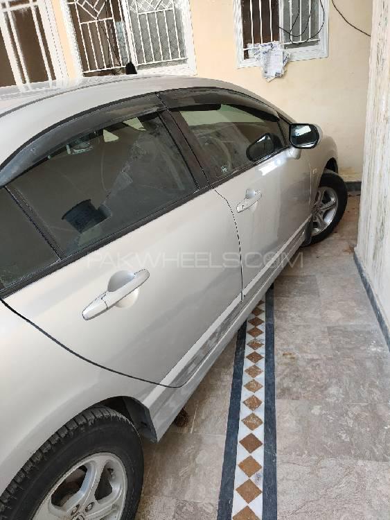Honda Civic 2007 for Sale in Abbottabad Honda Civic 2007 for Sale in Abbottabad Image-3