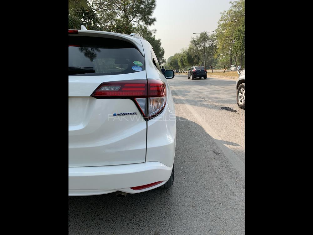 Honda Vezel 2014 for Sale in Islamabad Honda Vezel 2014 for Sale in Islamabad Image-2