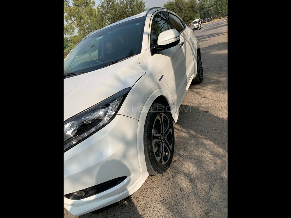 Honda Vezel 2014 for Sale in Islamabad Honda Vezel 2014 for Sale in Islamabad Image-6