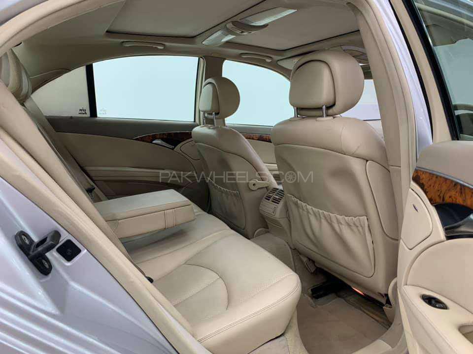 Mercedes Benz E Class 2006 for Sale in Rawalpindi Mercedes Benz E Class 2006 for Sale in Rawalpindi Image-8