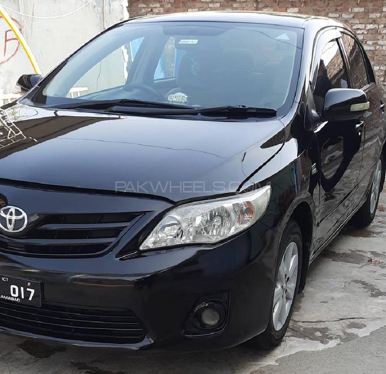 Toyota Corolla 2011 for Sale in Peshawar Image-1