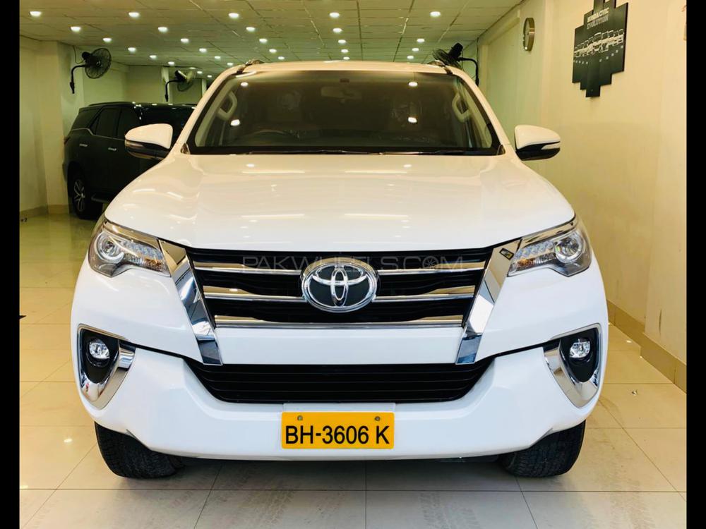 ٹویوٹا فورچیونر 2019 for Sale in کراچی ٹویوٹا فورچیونر 2019 for Sale in کراچی Image-6