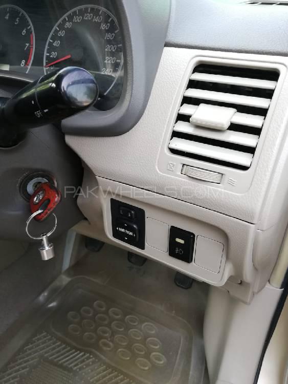 Toyota Corolla 2010 for Sale in Islamabad Toyota Corolla 2010 for Sale in Islamabad Image-7