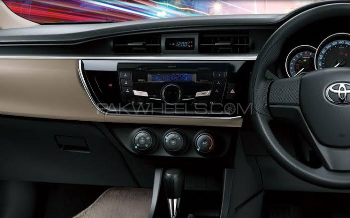 Toyota Corolla 2016 for Sale in Sargodha Toyota Corolla 2016 for Sale in Sargodha Image-2