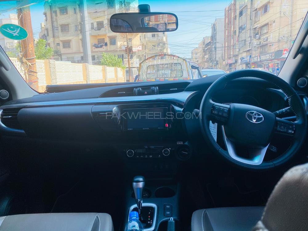 Toyota Hilux 2019 for Sale in Karachi Toyota Hilux 2019 for Sale in Karachi Image-7