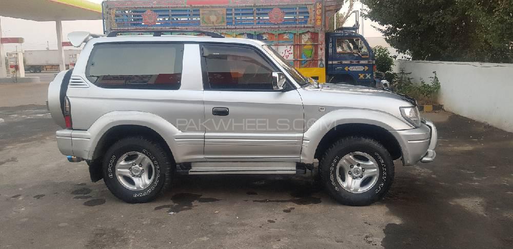 Toyota Prado 2002 for Sale in Lahore Toyota Prado 2002 for Sale in Lahore Image-9