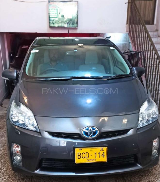 Toyota Prius 2011 for Sale in Karachi Image-1