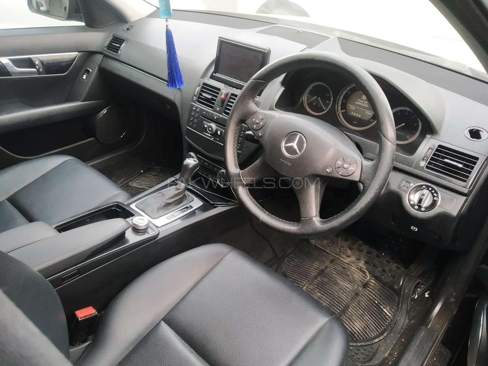 مرسڈیز بینز سی کلاس 2007 for Sale in لاہور مرسڈیز بینز سی کلاس 2007 for Sale in لاہور Image-4