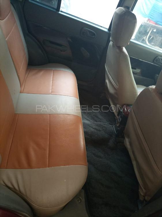 Suzuki Cultus 2004 for Sale in Lahore Suzuki Cultus 2004 for Sale in Lahore Image-3